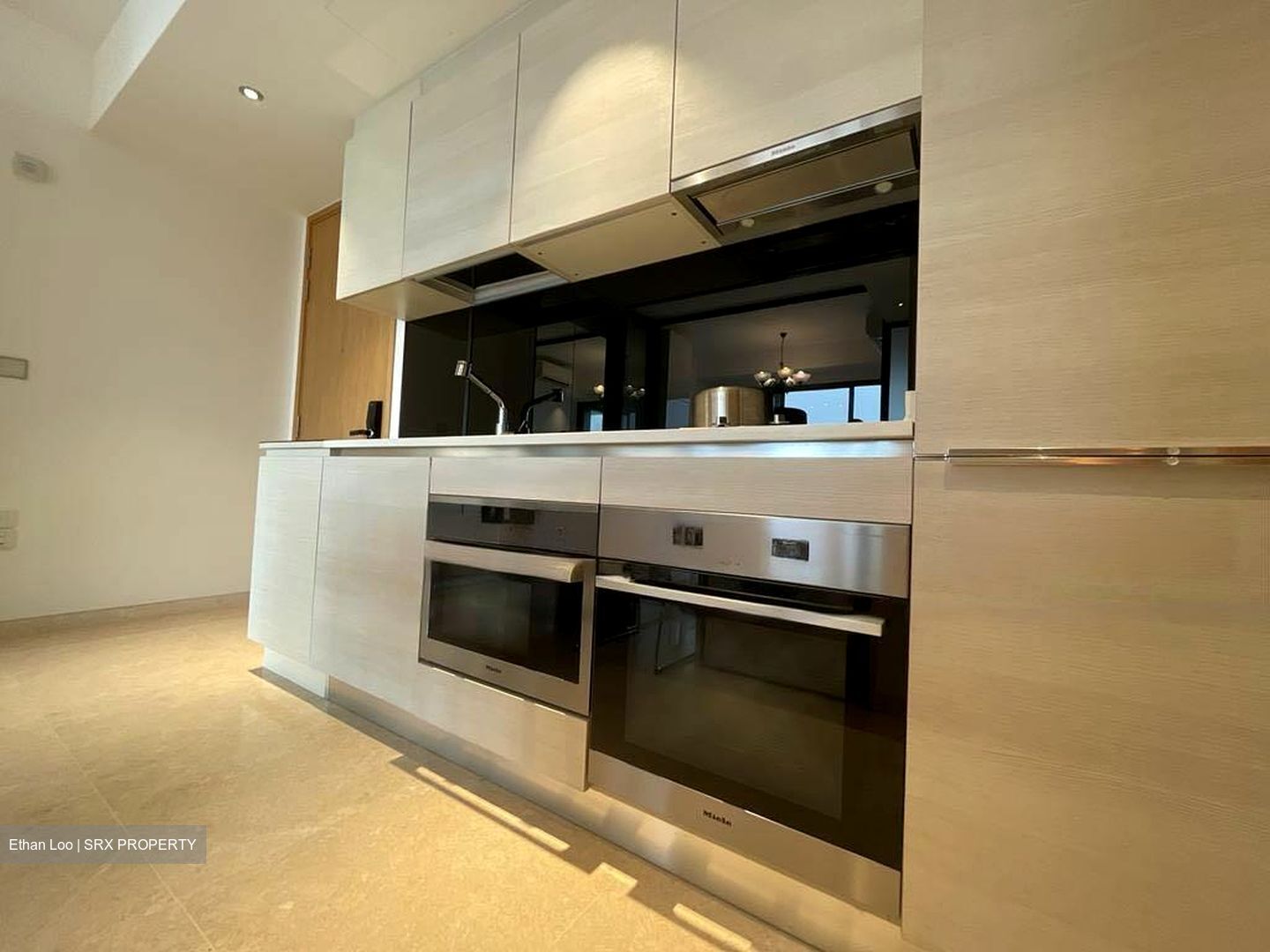 6 Derbyshire (D11), Condominium #489209281